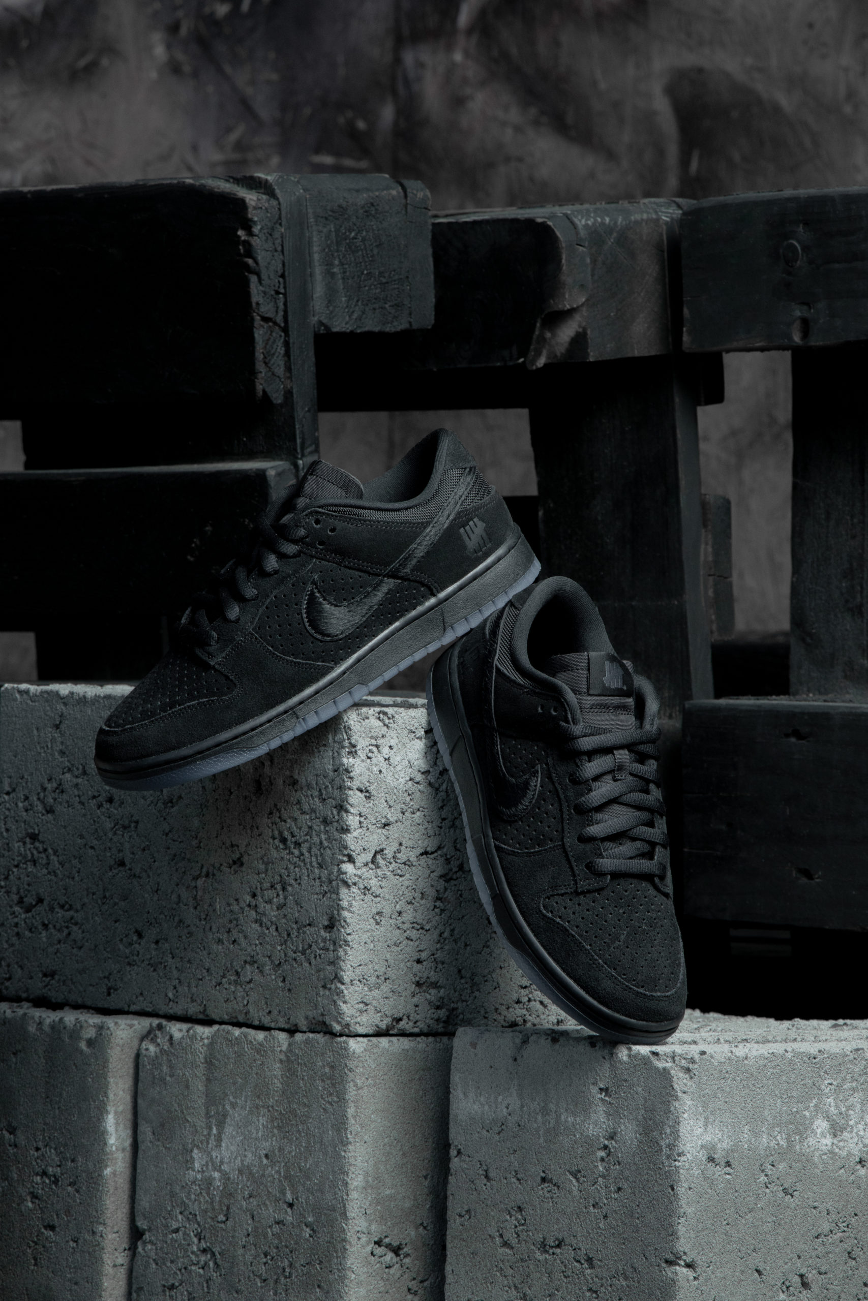 Nike x Undefeated Dunk Low SP
