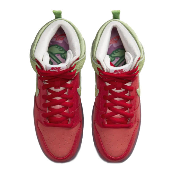 Кроссовки мужские Nike SB Dunk High Pro Strawberry CW7093-600